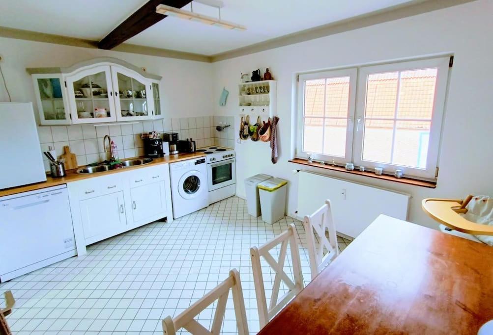 Ruhiges Exzellenz-Appartement Diana Im Elb-Urstromtal - Fast Wlan, Good For Long-Terms Bleckede Buitenkant foto